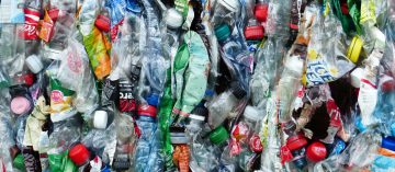 Sbírka plastových víček pokračuje