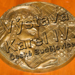 Unikátní výstava pamětních mincí, medailí a pečetí – k 700.výročí narození Karla IV.