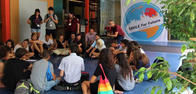Mezinárodní summit studentů stávkujících za klima v Lausanne