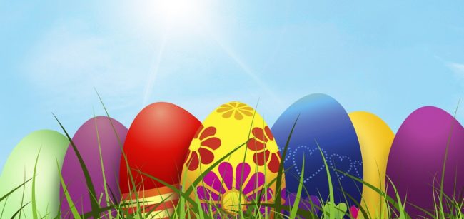 Velikonoční výzva RADAMBUKu - ozdob vajíčko, upleť pomlázku